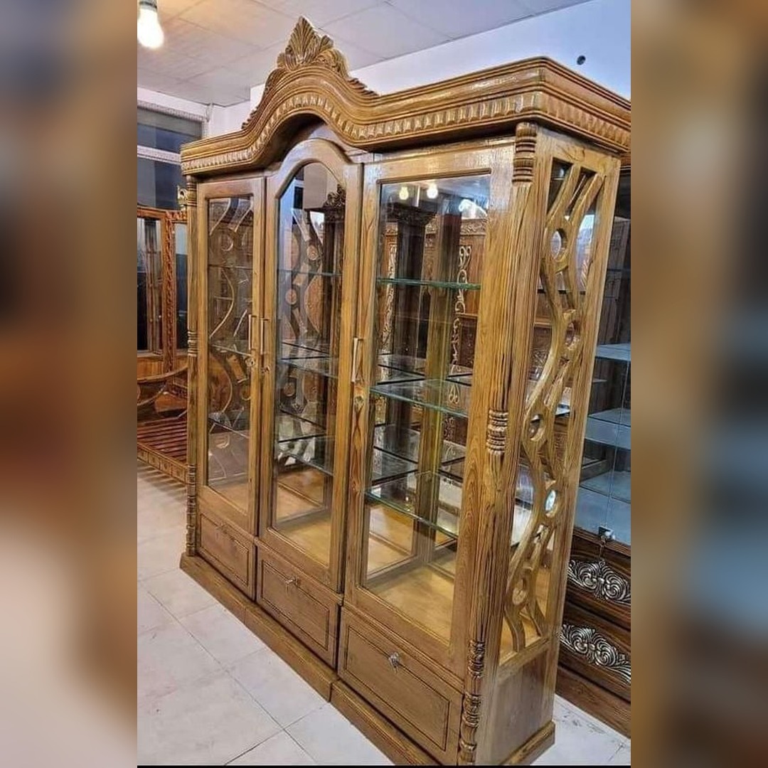 Traditional 3-Door Wooden Meal Safe with Glass Display & Carved Crown – Al Nawakhdha Furniture Bahrain