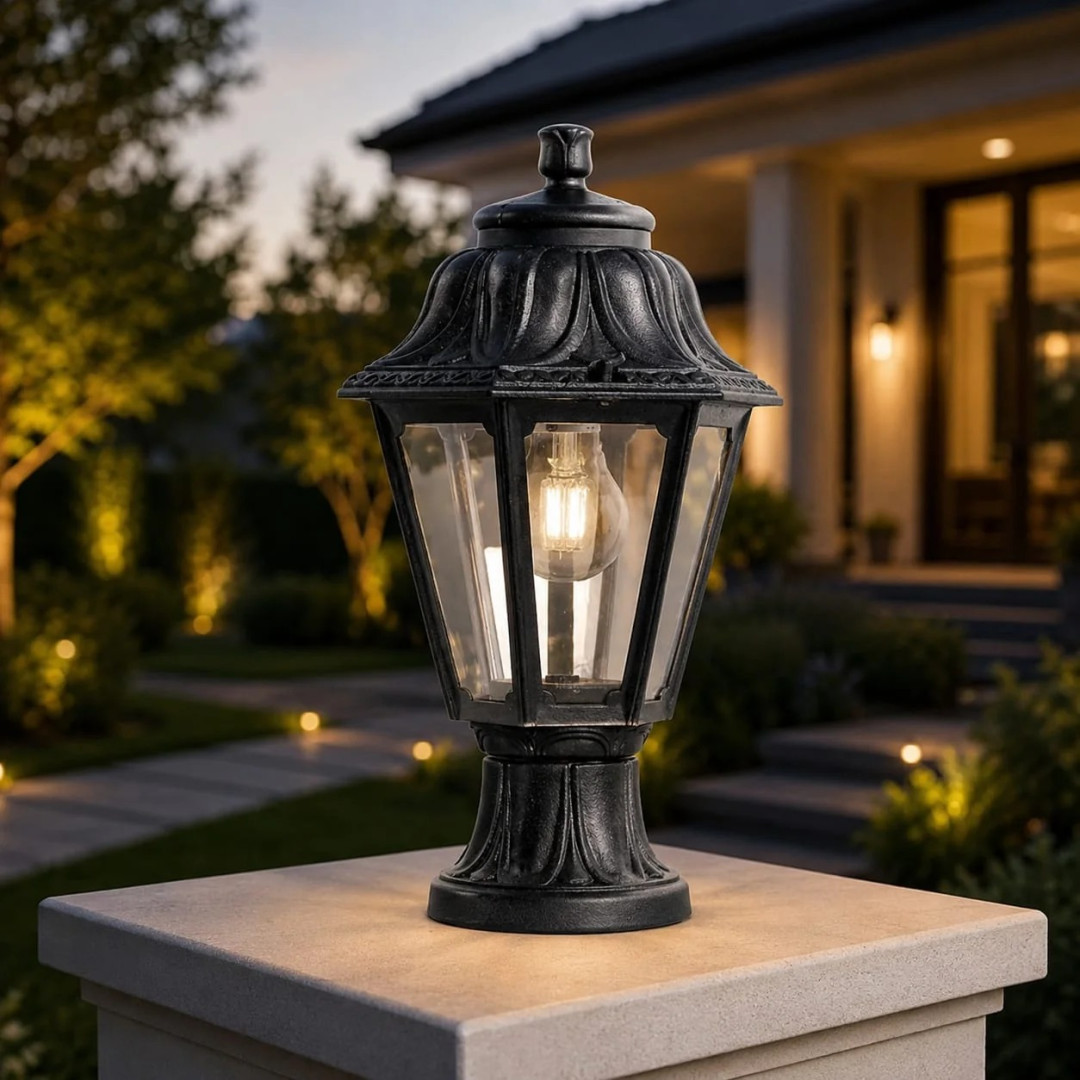 E22.110.E27 Fumagalli Mikrolot/Anna Classic Outdoor Pedestal Lantern (E27 / LED Options)